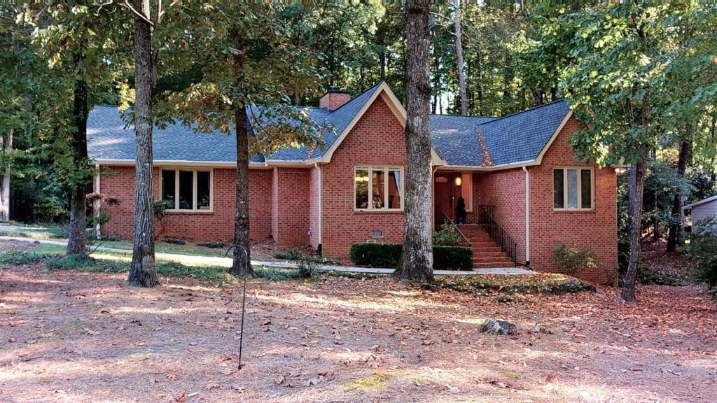 5844 Pro Drive, Peachtree Corners, GA 30092 — most recent listing photo