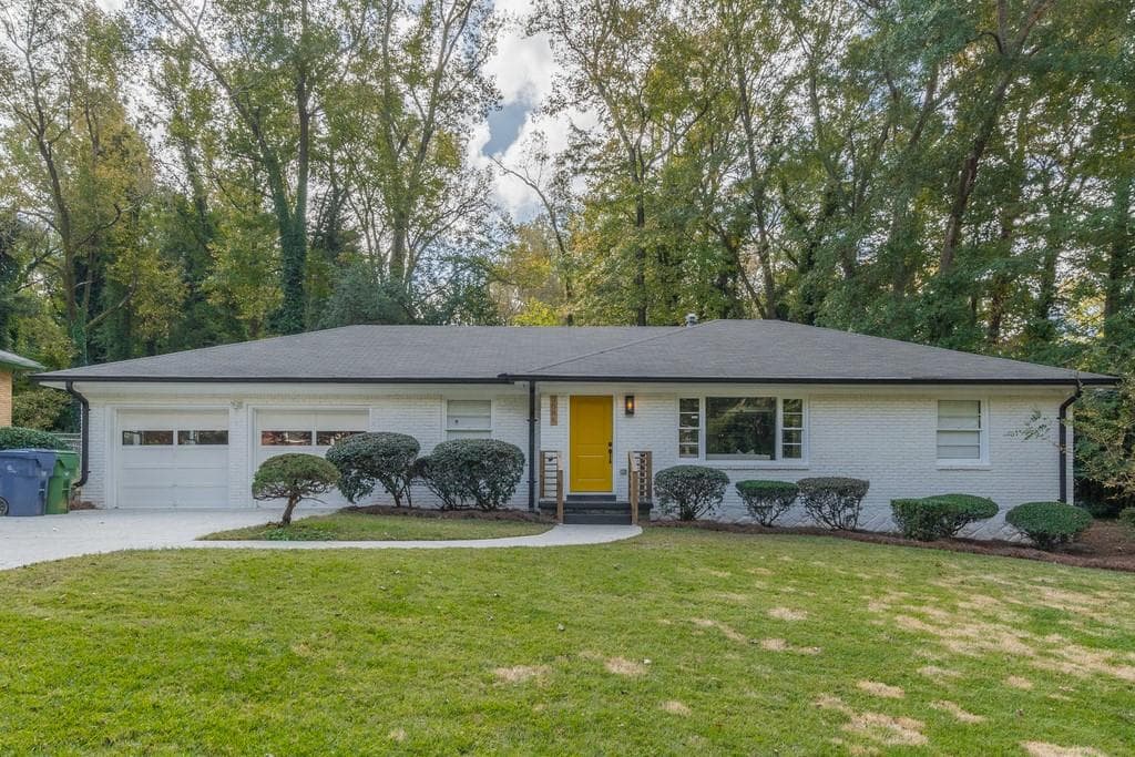3 bedroom, 2 bathroom, 1,500 sq ft single family residence sold at 3086 Lynn Drive, Atlanta, GA 30311