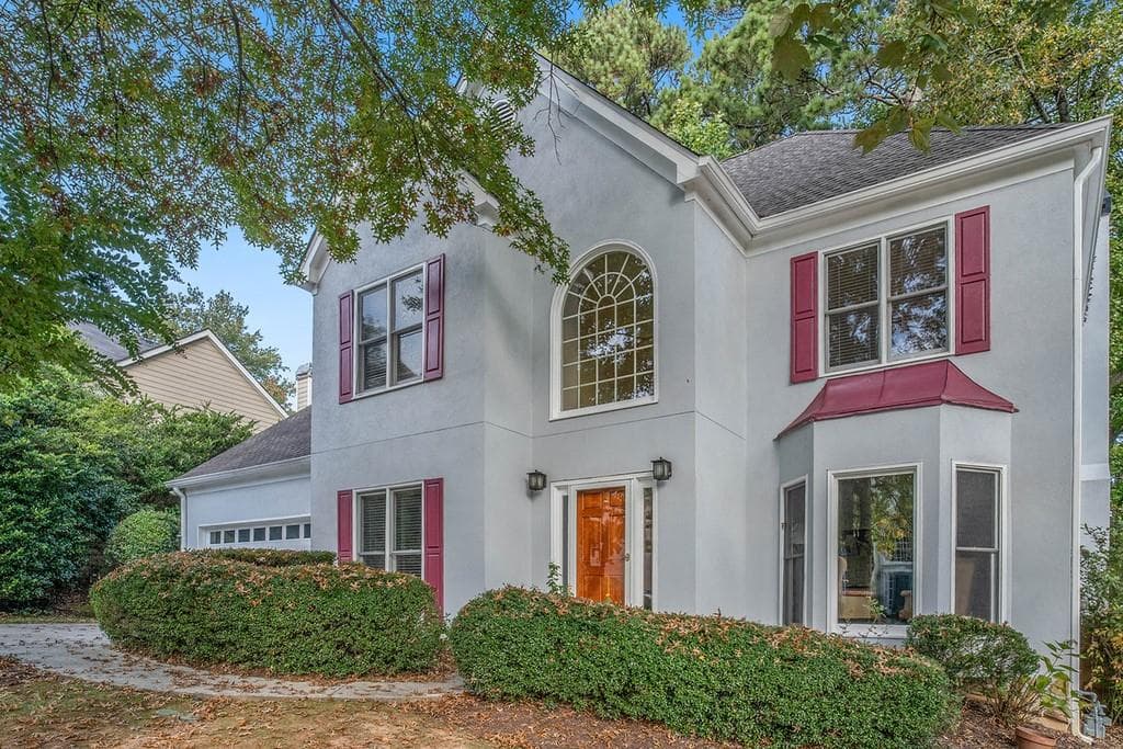 4 bedroom, 4 bathroom, 2,570 sq ft single family residence sold at 2642 Willow Cove, Decatur, GA 30033