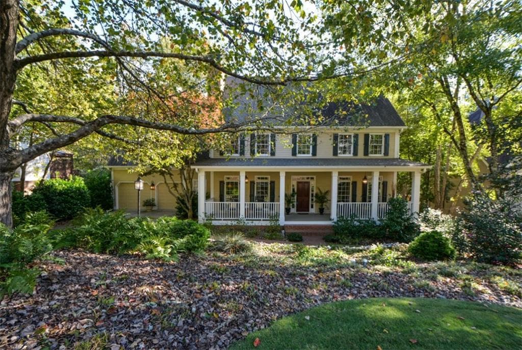 5 bedroom, 4 bathroom, 4,200 sq ft single family residence sold at 1038 Fairway Valley Drive, Woodstock, GA 30189