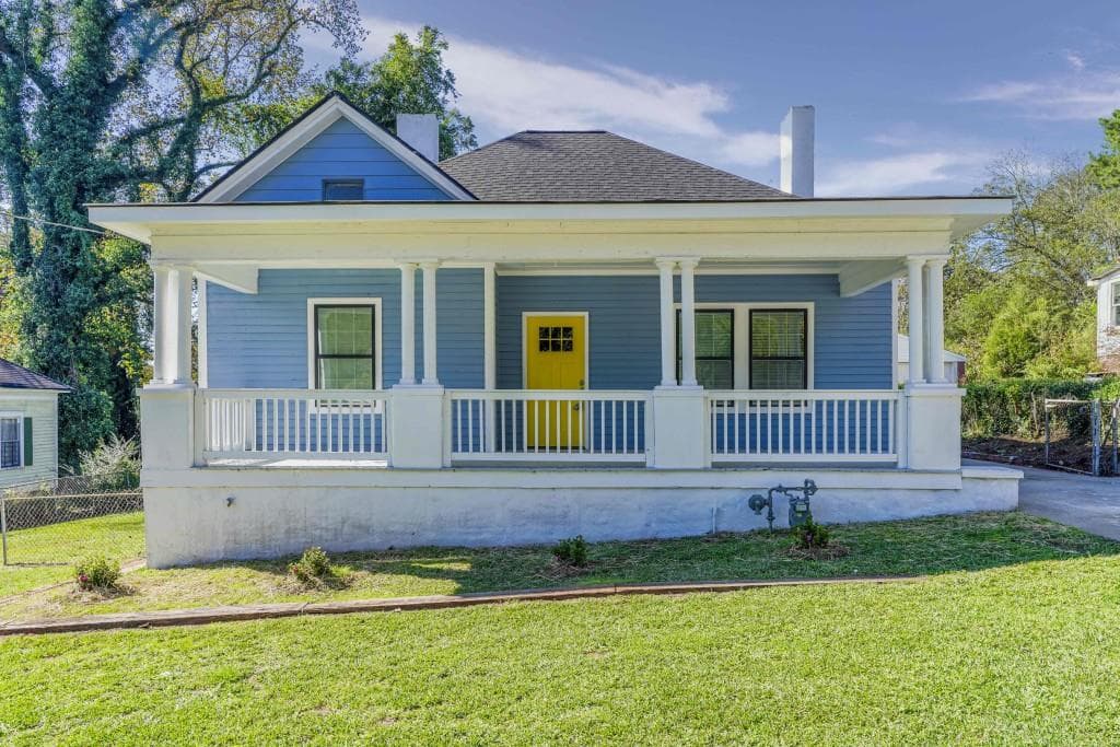3 bedroom, 4 bathroom, 1,776 sq ft single family residence sold at 1449 Allene Avenue, Atlanta, GA 30310
