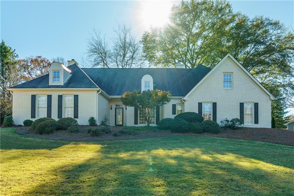 3 bedroom, 2 bathroom, 2,481 sq ft single family residence sold at 1320 Briers Creek Drive, Alpharetta, GA 30004
