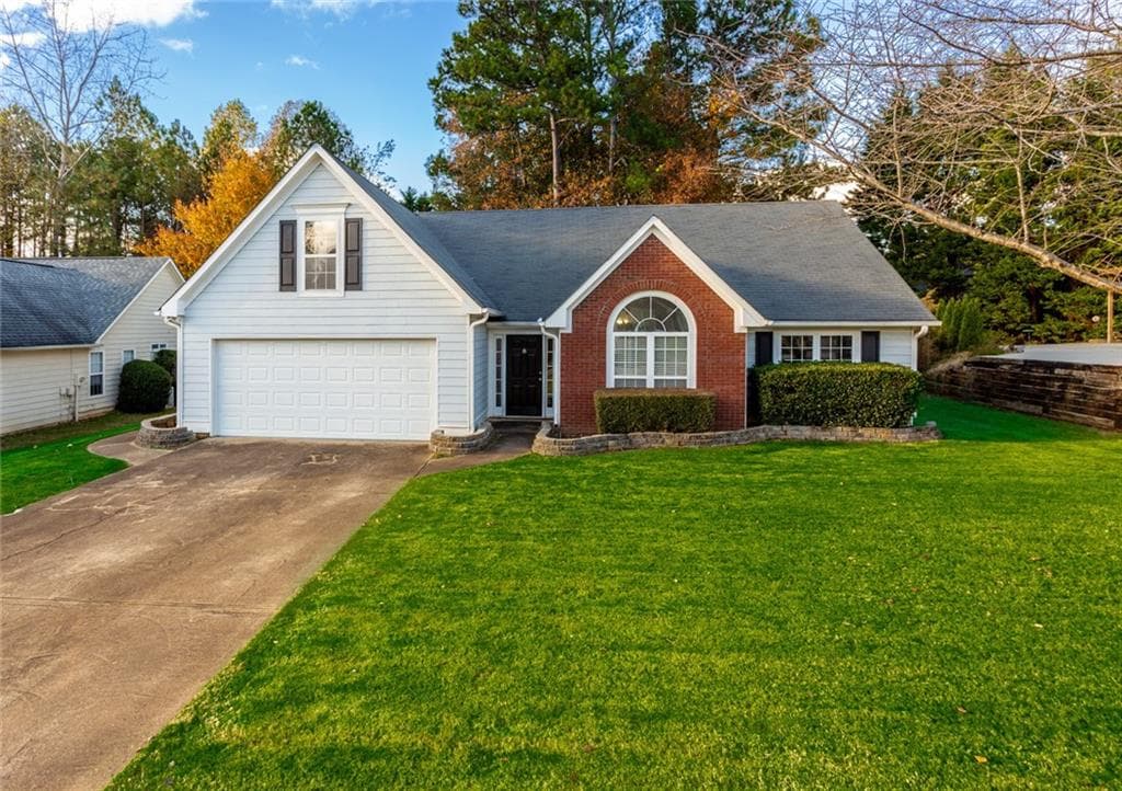 4 bedroom, 2 bathroom, 1,728 sq ft single family residence sold at 4209 Chatham View Drive, Buford, GA 30518