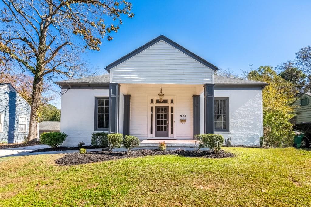 3 bedroom, 1 bathroom, 1,651 sq ft single family residence sold at 934 Moreland Avenue, Atlanta, GA 30316