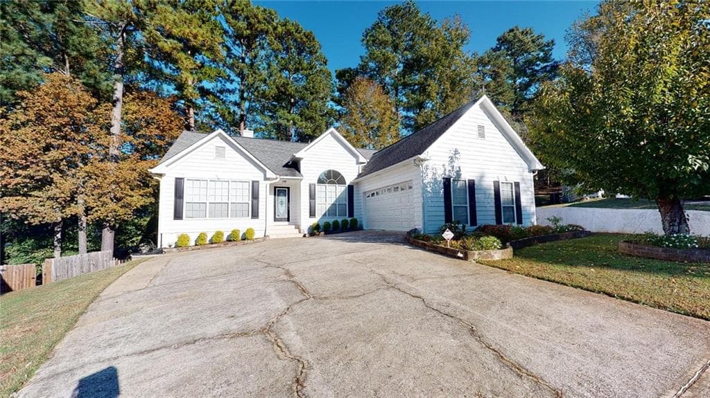 812 Hillary Court, Lawrenceville, GA 30043 — most recent listing photo
