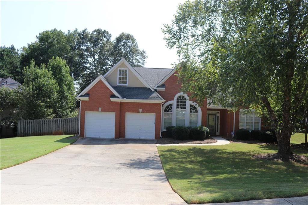 3 bedroom, 2 bathroom, 2,310 sq ft single family residence sold at 3320 Greenfern Court, Alpharetta, GA 30004