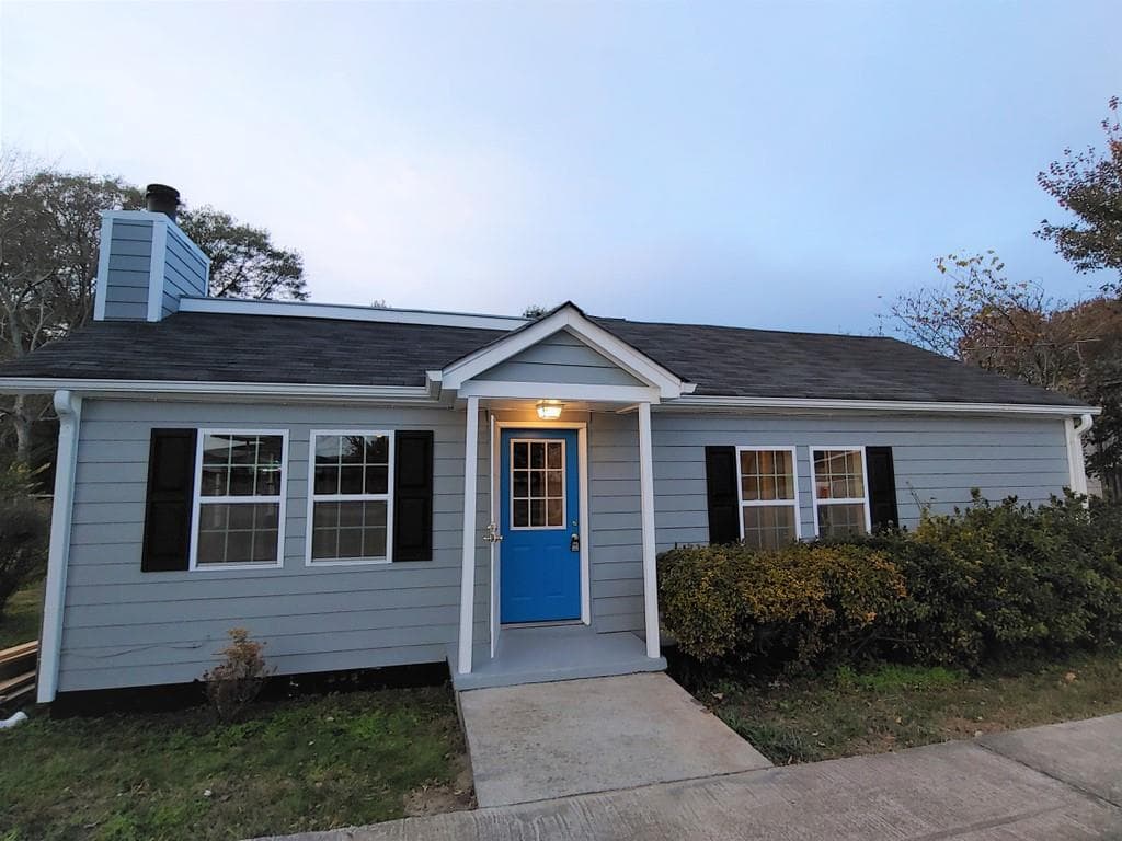 2 bedroom, 2 bathroom, 1,064 sq ft single family residence sold at 7299 W Strickland Street, Douglasville, GA 30134