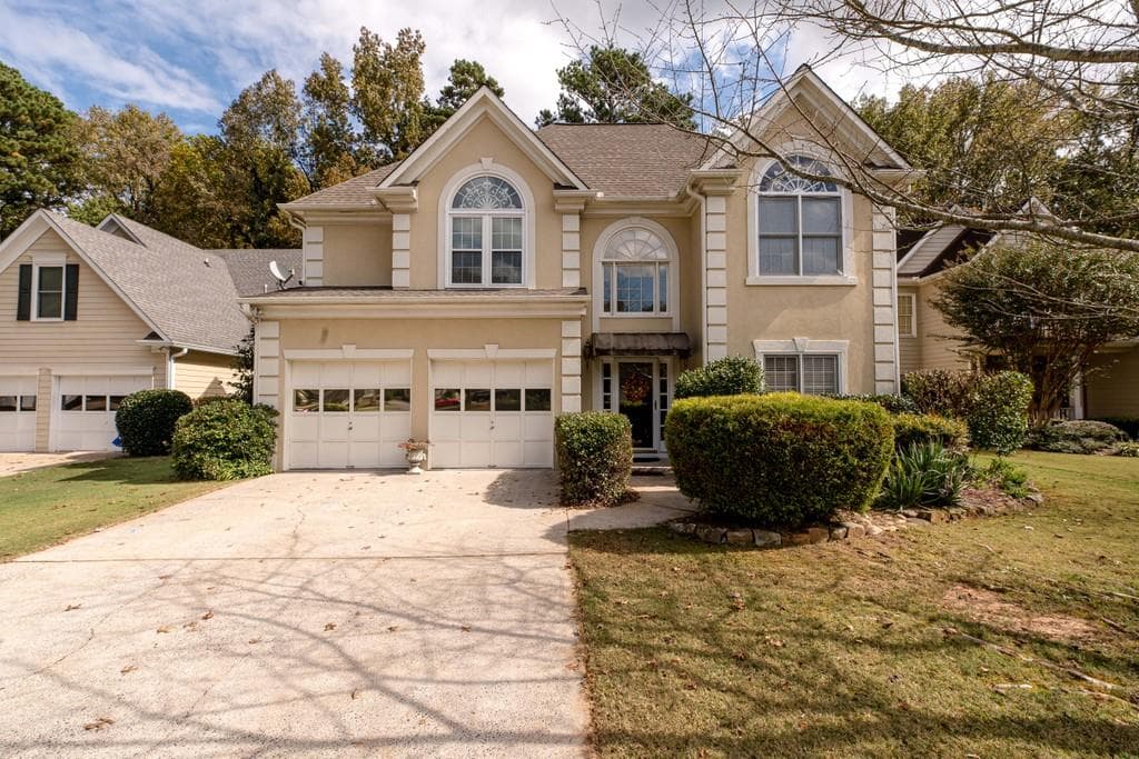 3 bedroom, 3 bathroom, 2,090 sq ft single family residence sold at 2854 Colleton Drive, Marietta, GA 30066