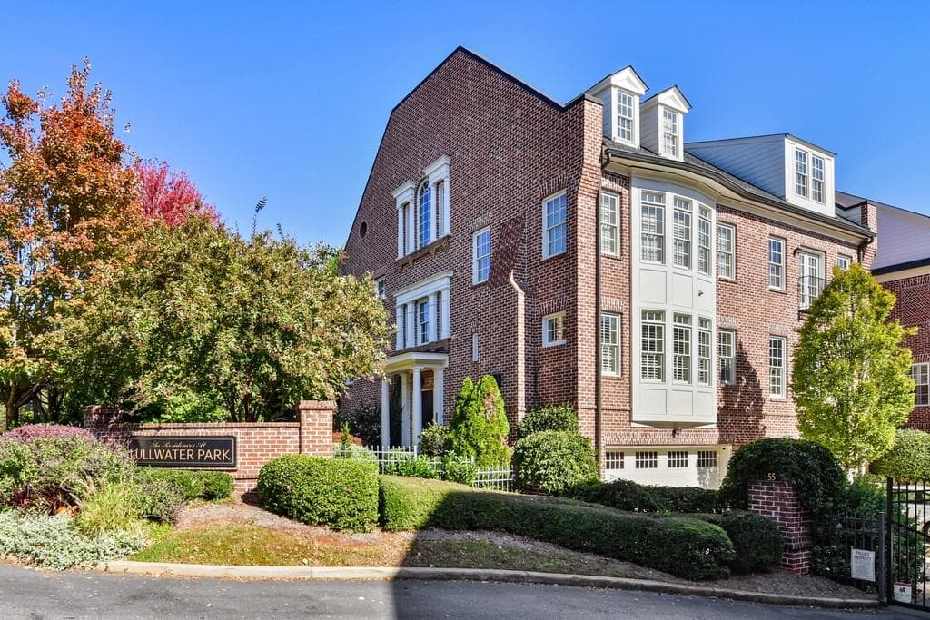 1325 Lullwater Park Circle, Atlanta, GA 30306 — most recent listing photo