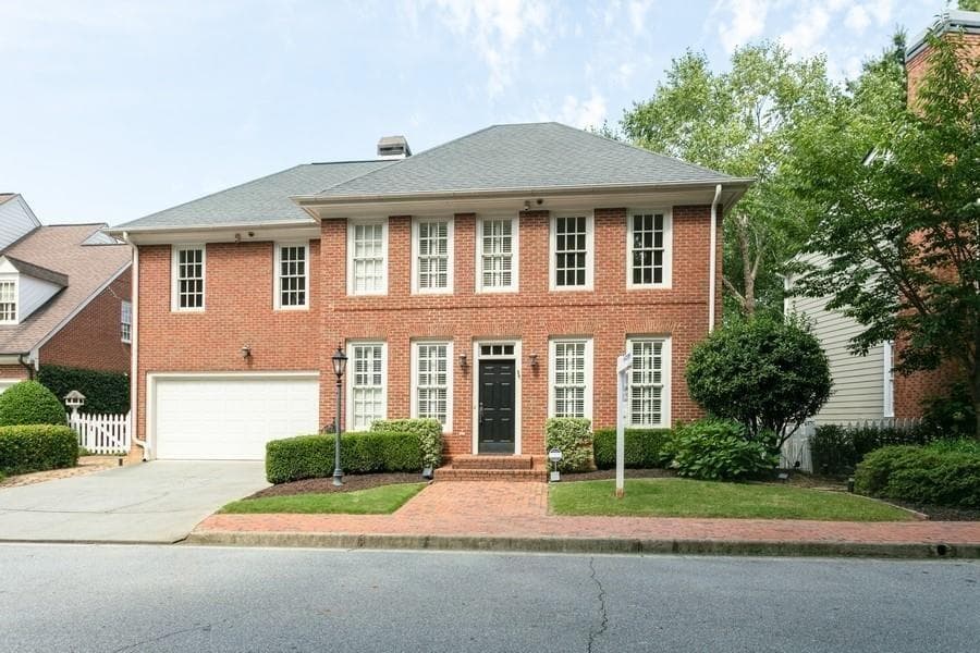 4 bedroom, 4 bathroom, 2,886 sq ft single family residence sold at 2119 Village Point, Atlanta, GA 30319
