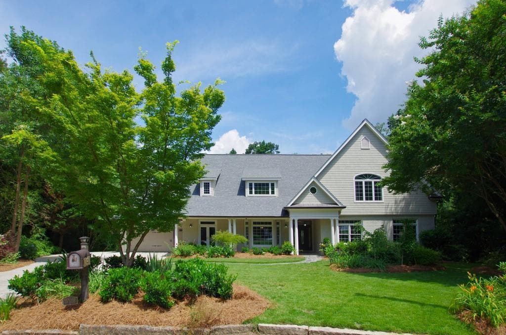 5 bedroom, 6 bathroom, 5,300 sq ft single family residence sold at 1026 Robin Lane, Atlanta, GA 30306