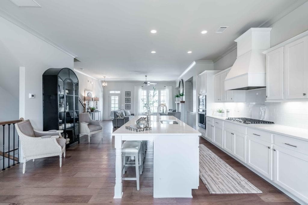 4 bedroom, 4 bathroom, 2,516 sq ft townhouse sold at 1913 Skyfall Circle, Brookhaven, GA 30319