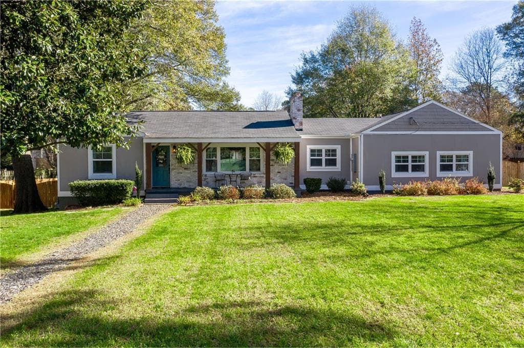 3 bedroom, 2 bathroom, 1,803 sq ft single family residence sold at 2965 Emory Road, Smyrna, GA 30080