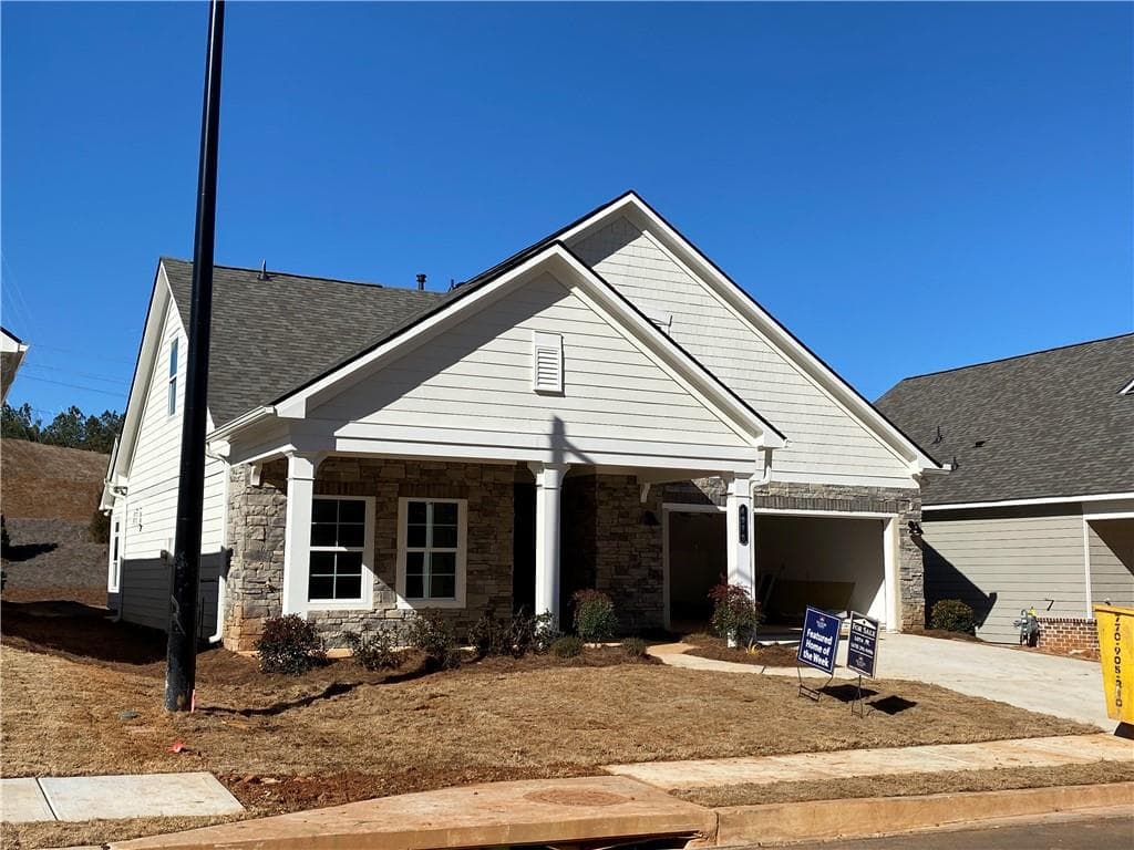 3 bedroom, 3 bathroom, 2,602 sq ft single family residence sold at 4976 Pleasantry Way, Acworth, GA 30101