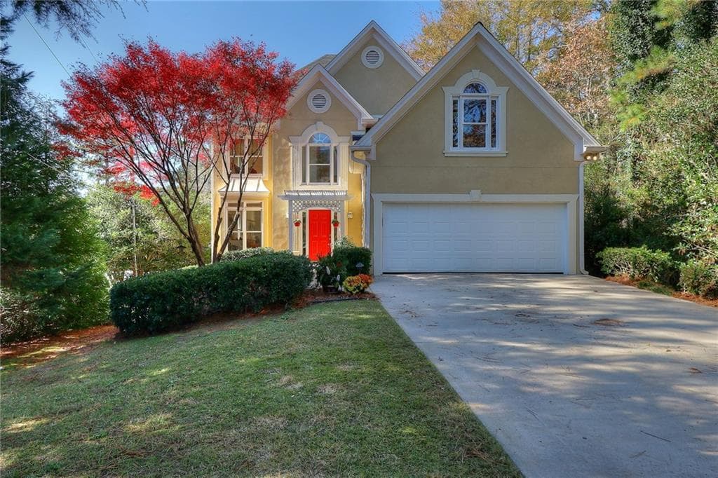 5 bedroom, 6 bathroom, 4,577 sq ft single family residence sold at 4086 Haverhill Drive, Atlanta, GA 30342