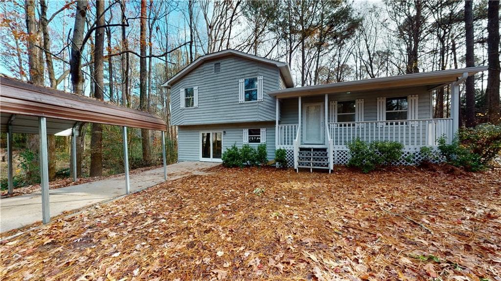 3 bedroom, 2 bathroom, 1,152 sq ft single family residence sold at 2565 Rexs Place, Buford, GA 30519