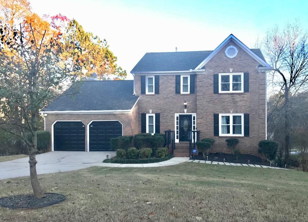 4 bedroom, 4 bathroom, 2,560 sq ft single family residence sold at 1765 Versailles Drive, Atlanta, GA 30331