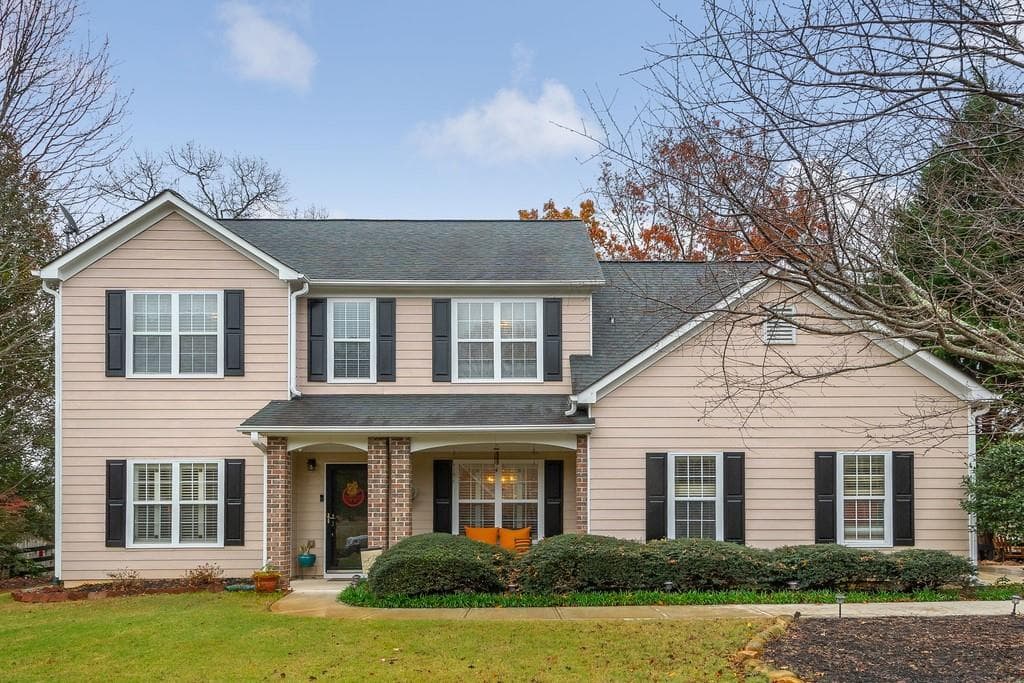 5 bedroom, 3 bathroom, 2,746 sq ft single family residence sold at 7285 Lanier Cove Court, Cumming, GA 30041