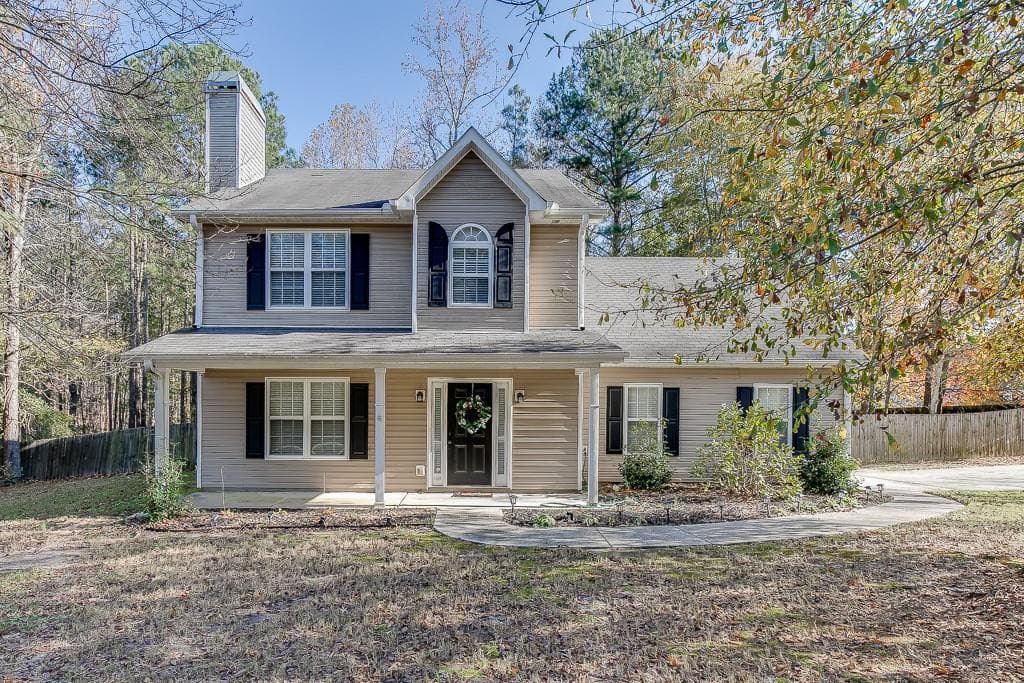 3 bedroom, 3 bathroom, 1,840 sq ft single family residence sold at 7001 Greenridge Drive, Loganville, GA 30052