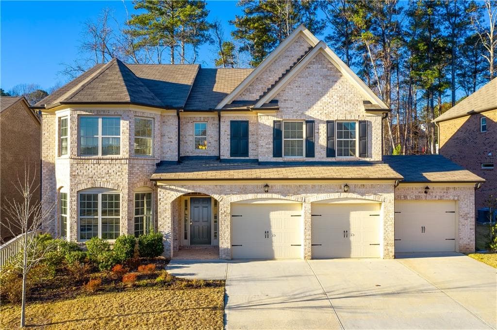 5 bedroom, 4 bathroom, 3,761 sq ft single family residence sold at 4315 Woodland Bank Boulevard, Buford, GA 30518