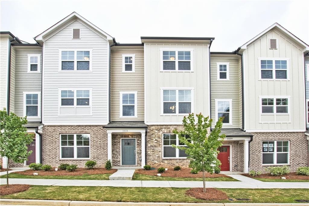 3 bedroom, 4 bathroom, 1,873 sq ft townhouse sold at 1608 Falcon Crest Way 58, Decatur, GA 30032