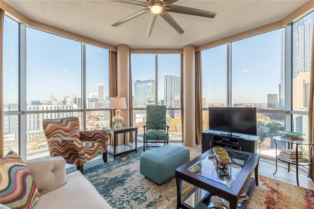 2 bedroom, 2 bathroom, 1,362 sq ft condominium sold at 285 Centennial Olympic Park Drive 1605, Atlanta, GA 30313
