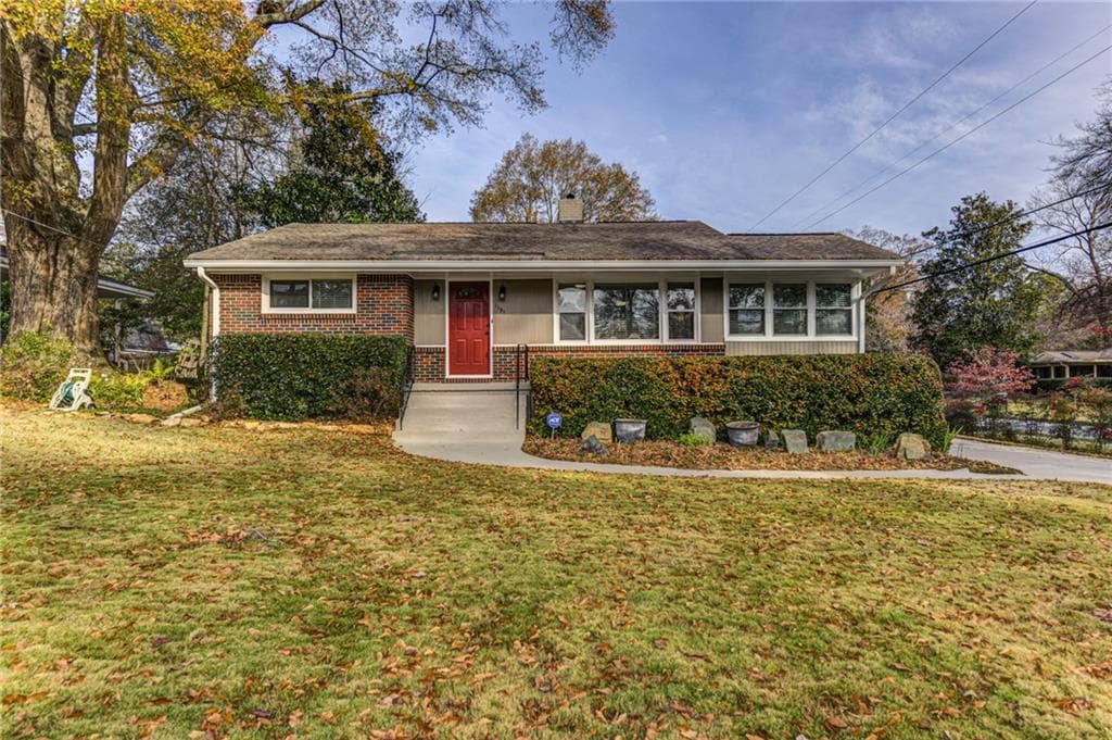 3 bedroom, 1 bathroom, 1,072 sq ft single family residence sold at 1191 Pinedale Drive, Smyrna, GA 30080