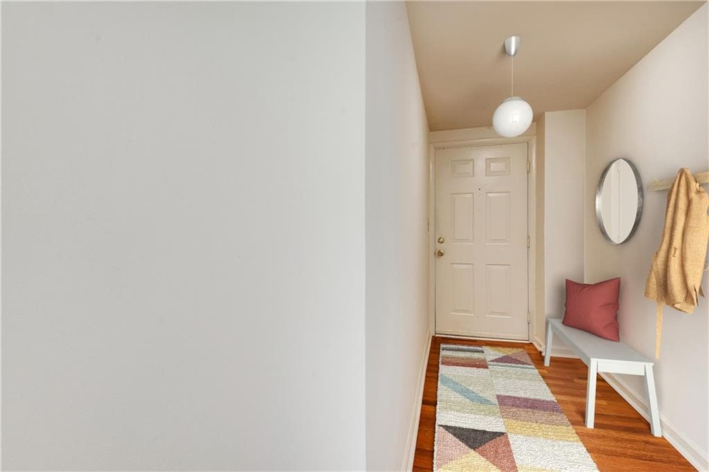 2 bedroom, 2 bathroom, 1,028 sq ft condominium sold at 1280 W Peachtree Street 1909, Atlanta, GA 30309