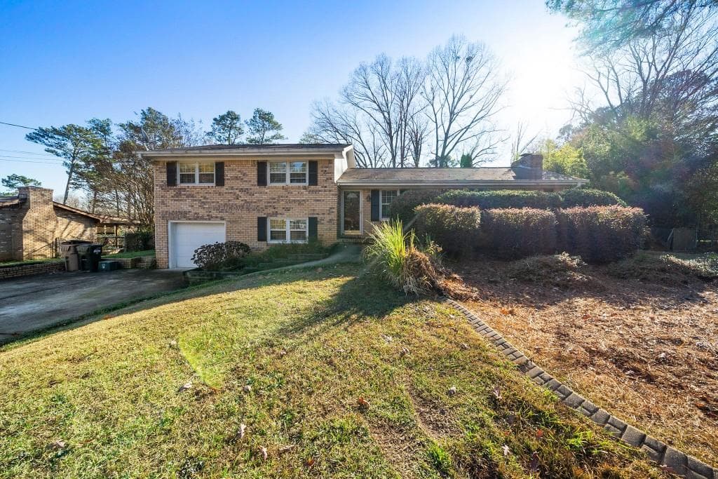 608 Evergreen Drive, Woodstock, GA 30188 — most recent listing photo