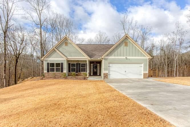 3 bedroom, 2 bathroom, 1,711 sq ft single family residence sold at 82 Little Creek Manor Drive, Dallas, GA 30157