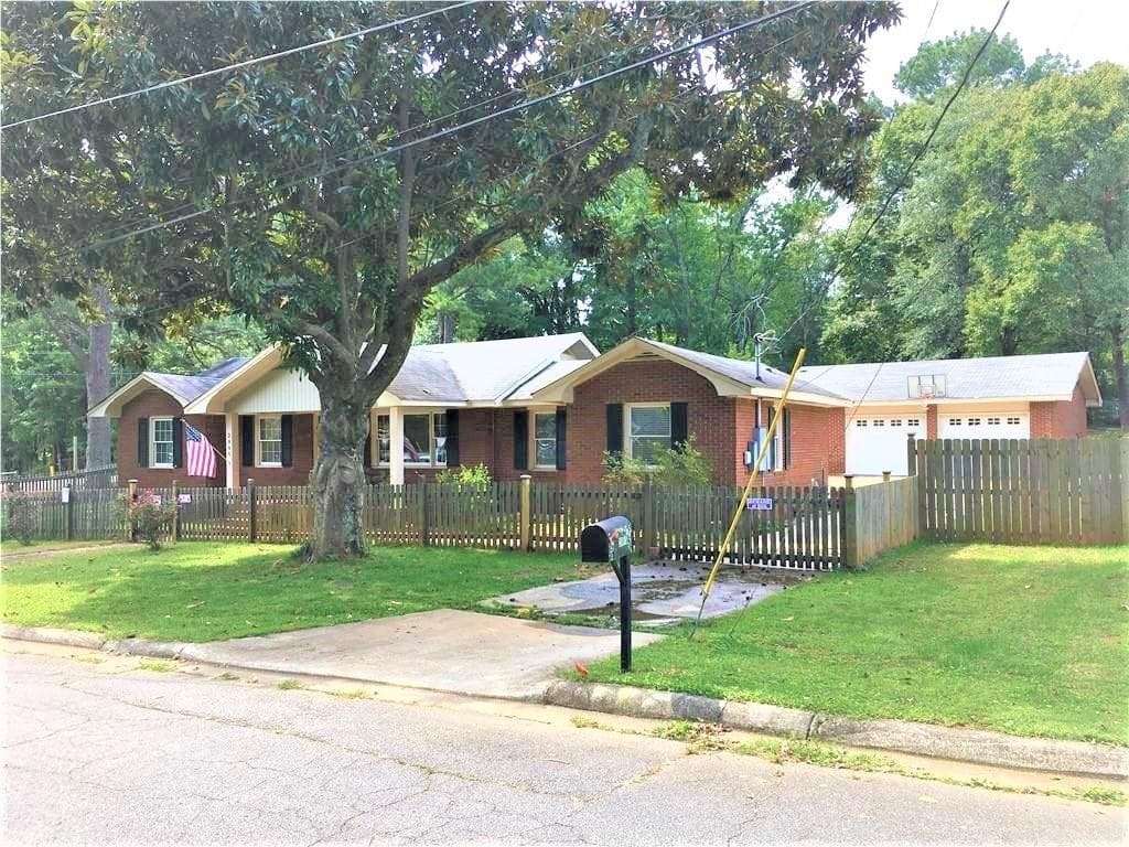 3 bedroom, 2 bathroom, 1,360 sq ft single family residence sold at 2996 Emory Road, Smyrna, GA 30080