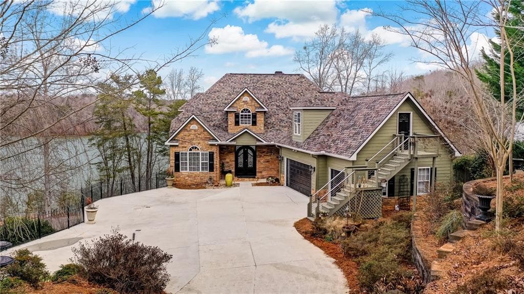 5 bedroom, 5 bathroom, 4,696 sq ft single family residence sold at 3222 Winterberry Lane, Gainesville, GA 30501