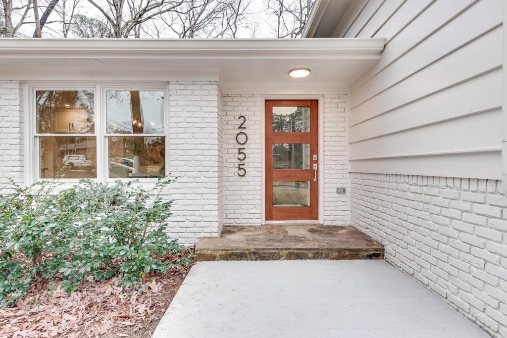 4 bedroom, 3 bathroom, 2,367 sq ft single family residence sold at 2055 Fairwood Lane, Atlanta, GA 30345
