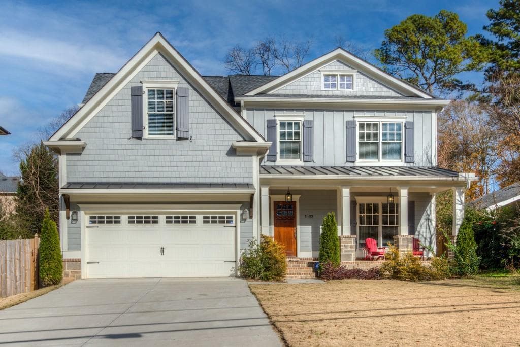 4 bedroom, 3 bathroom, 2,750 sq ft single family residence sold at 1803 Beacon Hill Boulevard, Atlanta, GA 30329