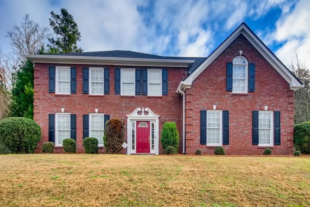 4 bedroom, 3 bathroom, 2,398 sq ft single family residence sold at 3996 Brookshire Place, Lawrenceville, GA 30044