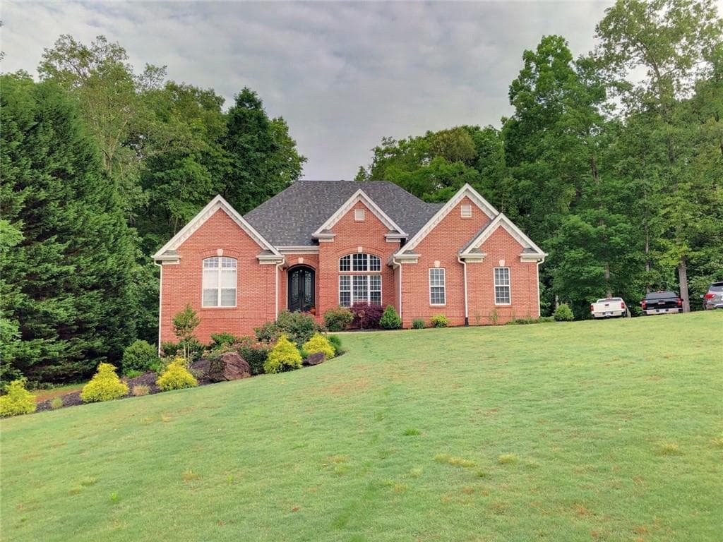 1251 Olde Lexington Road, Hoschton, GA 30548 — most recent listing photo