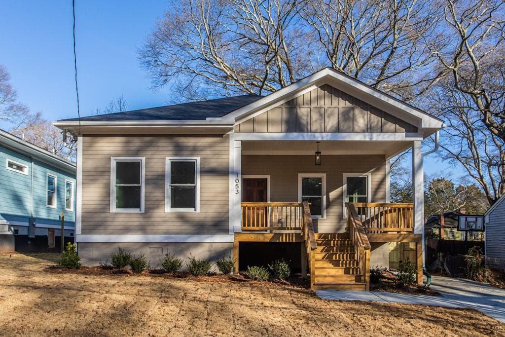 3 bedroom, 3 bathroom, 1,740 sq ft single family residence sold at 1053 Regent Street, Atlanta, GA 30310