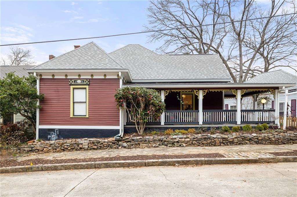 3 bedroom, 2 bathroom, 1,998 sq ft single family residence sold at 802 Ashland Avenue, Atlanta, GA 30307