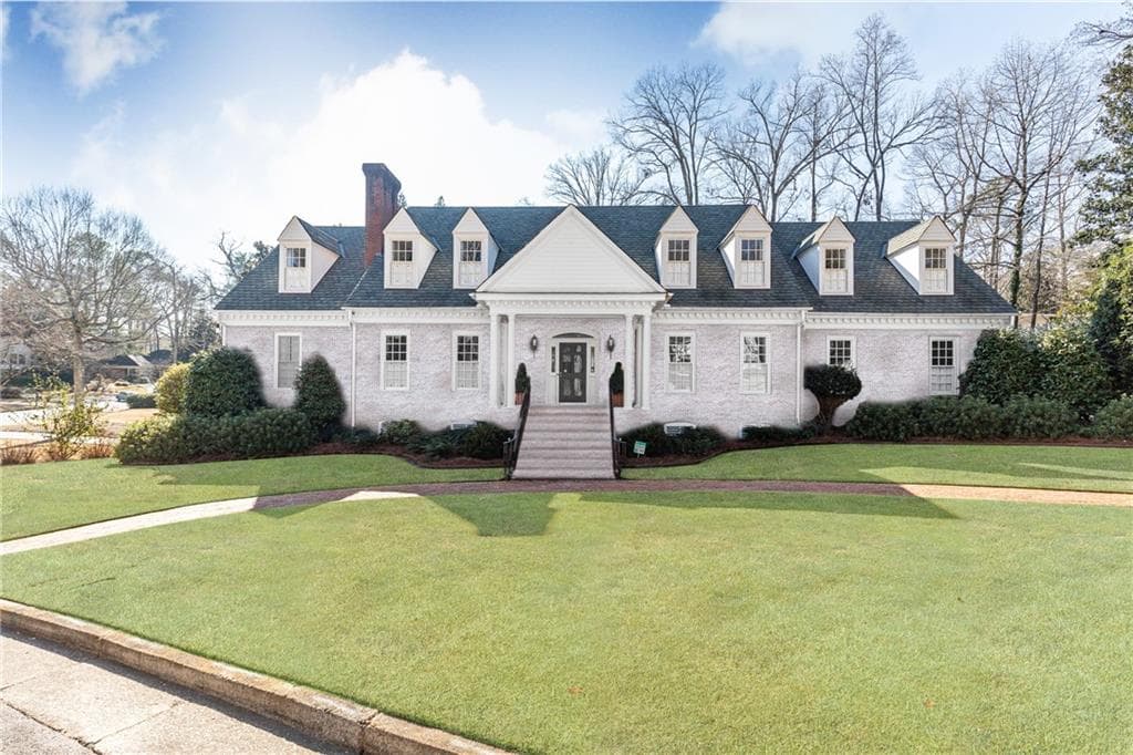5 bedroom, 6 bathroom, 5,163 sq ft single family residence sold at 3410 W Paces Ferry Court, Atlanta, GA 30327