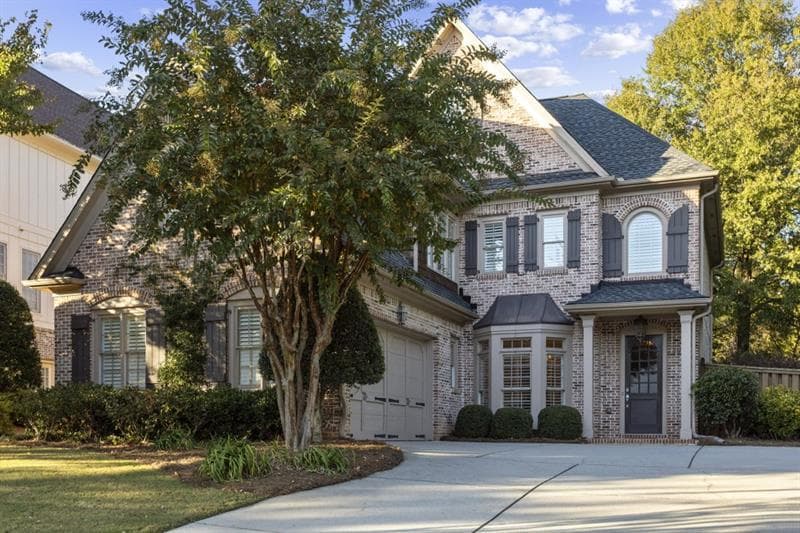 4 bedroom, 4 bathroom, 3,363 sq ft single family residence sold at 1988 Grace Arbor Court, Atlanta, GA 30329
