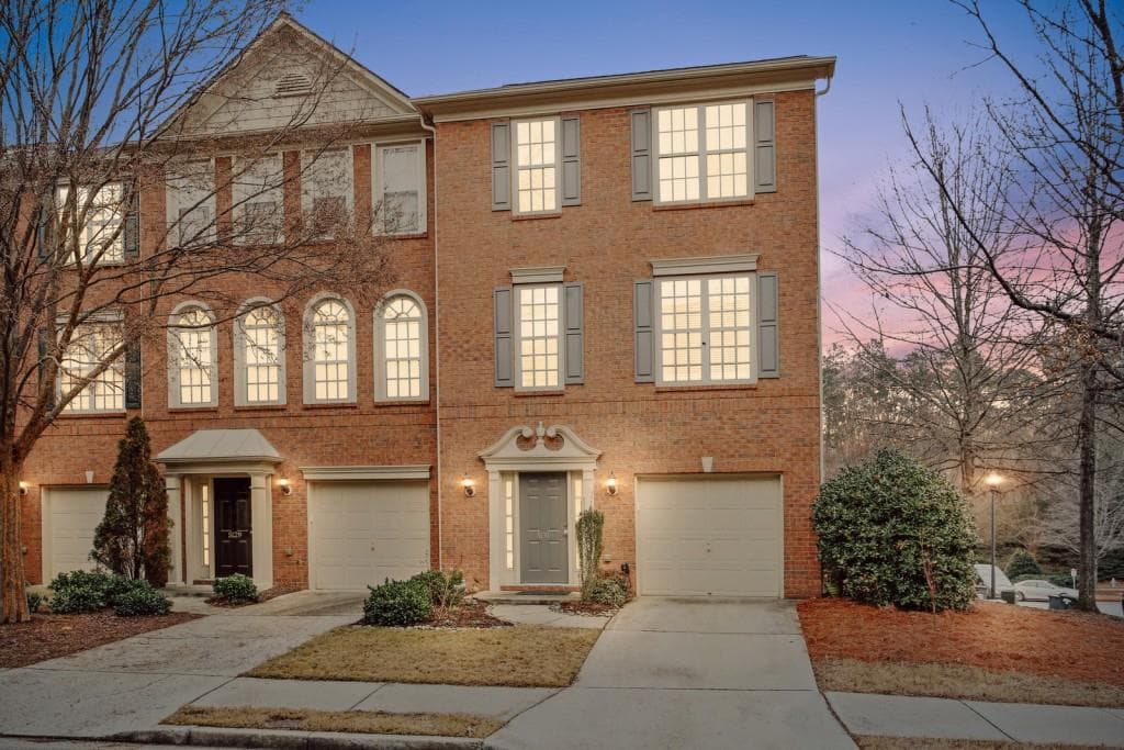3 bedroom, 4 bathroom, 1,963 sq ft townhouse sold at 5131 Manerdale Drive 9, Atlanta, GA 30339