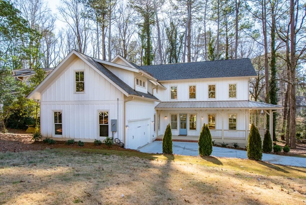 5 bedroom, 6 bathroom, 3,350 sq ft single family residence sold at 2158 Abby Lane, Atlanta, GA 30345