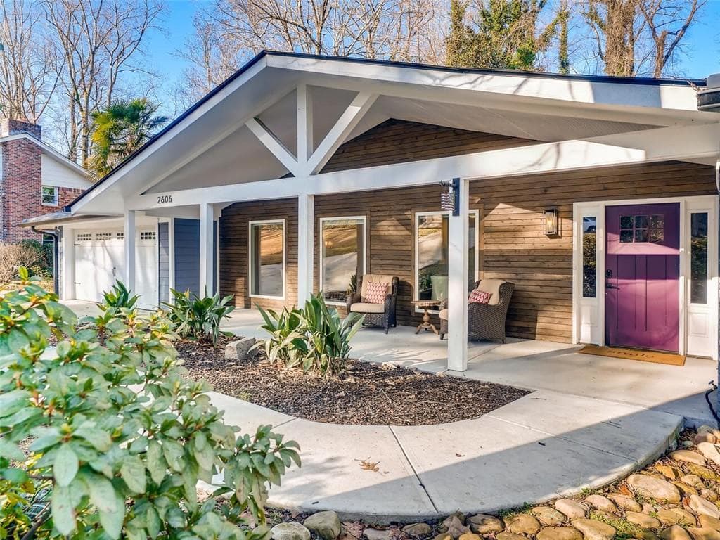 4 bedroom, 3 bathroom, 3,487 sq ft single family residence sold at 2606 Rangewood Drive, Atlanta, GA 30345