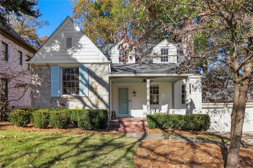 4 bedroom, 2 bathroom, 2,135 sq ft single family residence sold at 742 Greenview Avenue, Atlanta, GA 30305