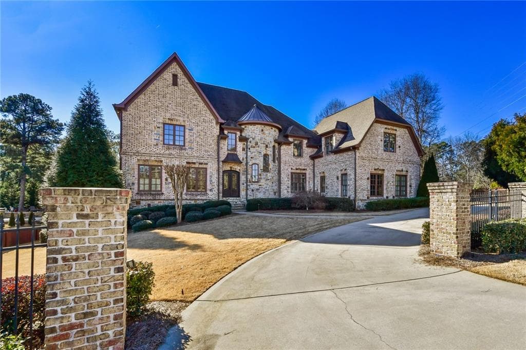 2670 Porter Lane, Marietta, GA 30062 — most recent listing photo