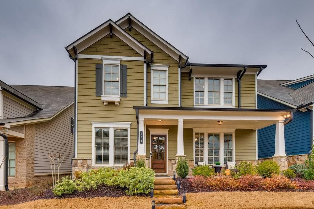 4 bedroom, 4 bathroom, 3,381 sq ft single family residence sold at 182 Still Pine Bend, Smyrna, GA 30082