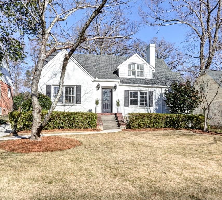 4 bedroom, 3 bathroom, 2,639 sq ft single family residence sold at 680 Greenview Avenue, Atlanta, GA 30305