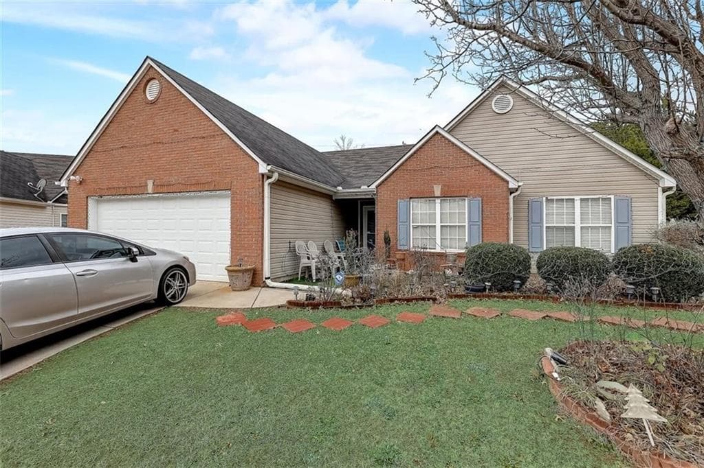 3 bedroom, 2 bathroom, 1,712 sq ft single family residence sold at 3400 Grayson Manor Court, Loganville, GA 30052