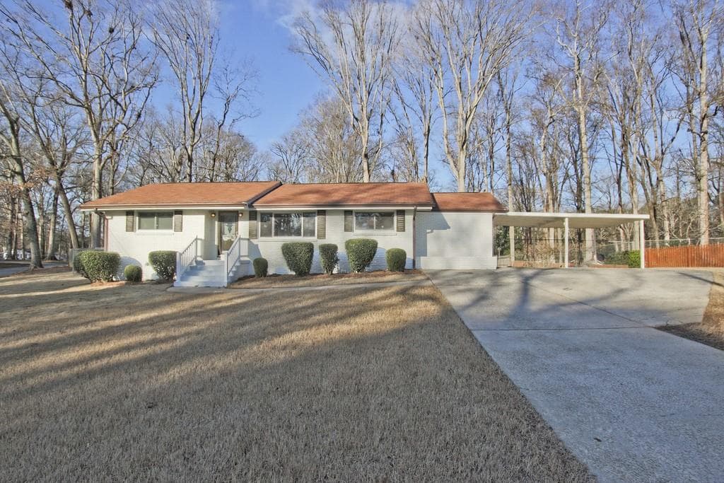 3 bedroom, 2 bathroom, 1,490 sq ft single family residence sold at 3646 Westbrook Drive, Smyrna, GA 30082