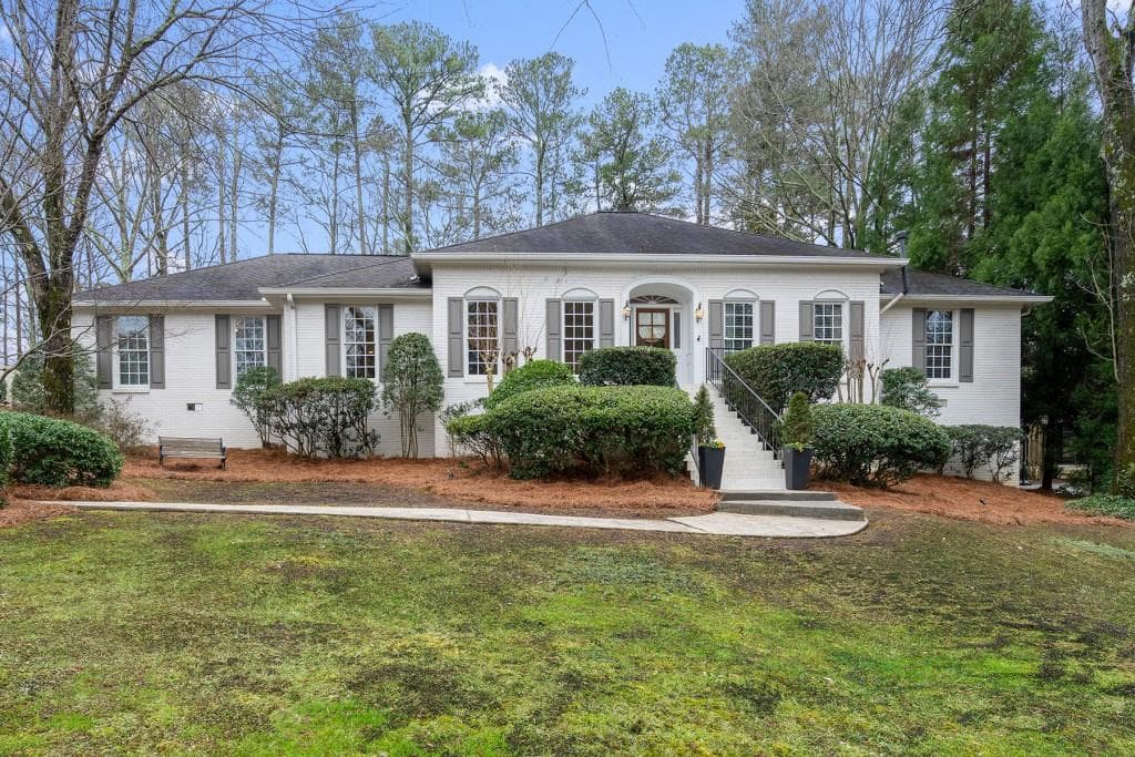4 bedroom, 4 bathroom, 3,731 sq ft single family residence sold at 4407 Glengary Drive, Atlanta, GA 30342